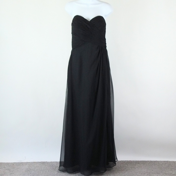 Da Vinci gown - Picture 2 of 7